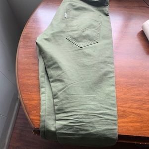 Levi’s 511 Khaki. Olive 30x30